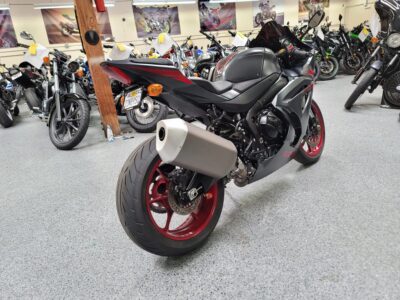 2017 SUZUKI GSXR 1000