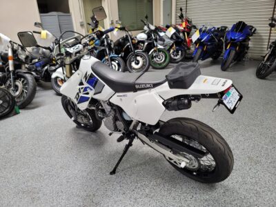 2021 Suzuki DRZ400SM