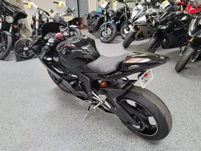 2006 YAMAHA R6 RAVEN