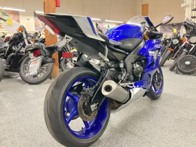 2017 Yamaha R6