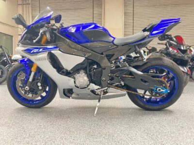 2015 Yamaha R1