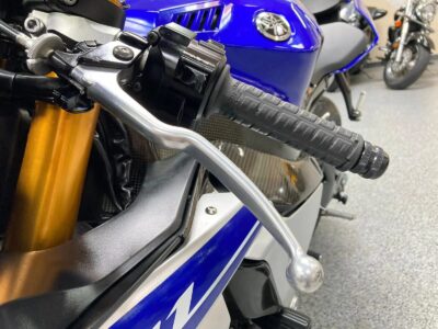 2015 Yamaha R1