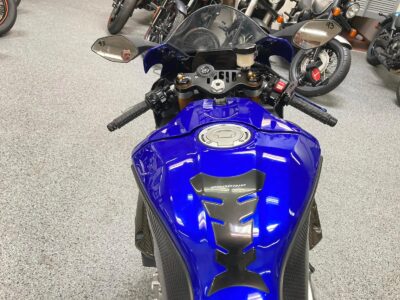 2015 Yamaha R1