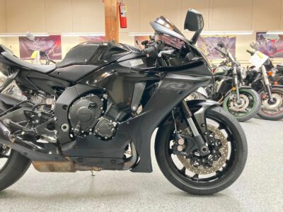 2021 Yamaha R1