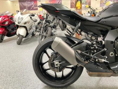2021 Yamaha R1
