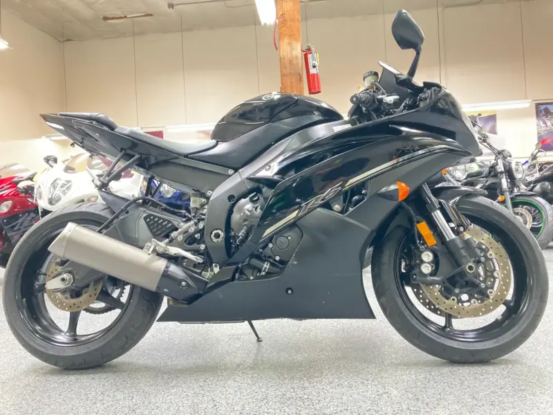 2012 Yamaha R6 Raven