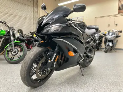 2012 Yamaha R6 Raven