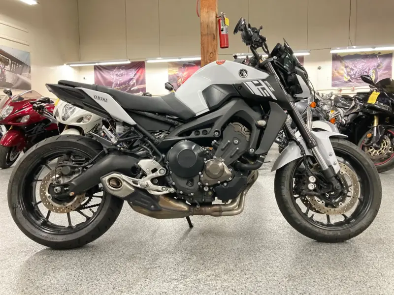 2017 Yamaha FZ09 FZ-09 ABS