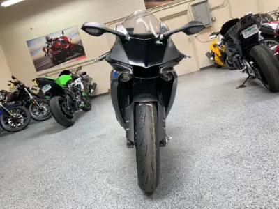 2016 Yamaha R1