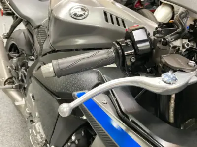 2016 Yamaha R1