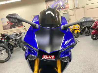 2018 Yamaha R1