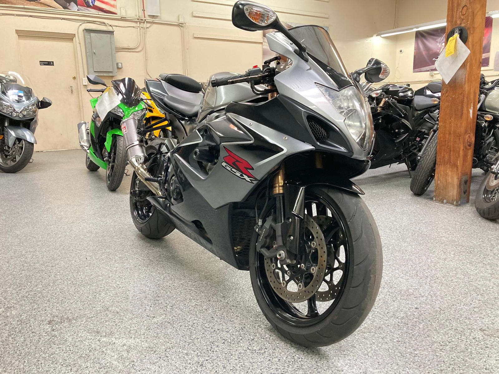 2006 gsxr 1000 exhaust
