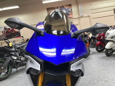 2015 Yamaha R1