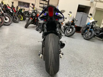 2015 Yamaha R1