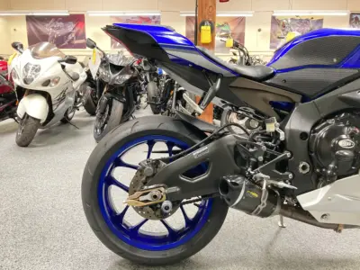 2015 Yamaha R1