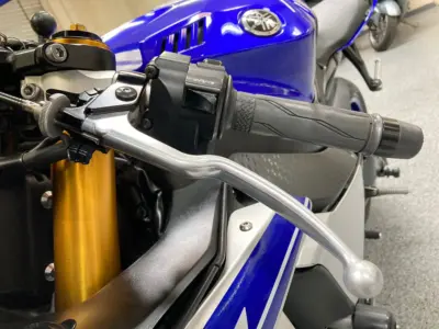 2015 Yamaha R1