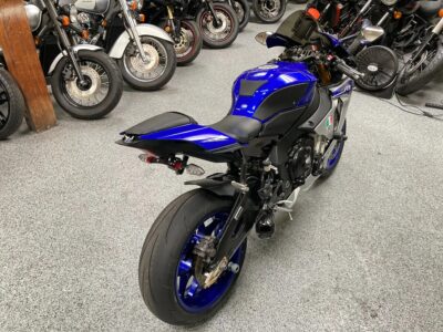 2015 Yamaha R1