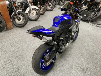2015 Yamaha R1