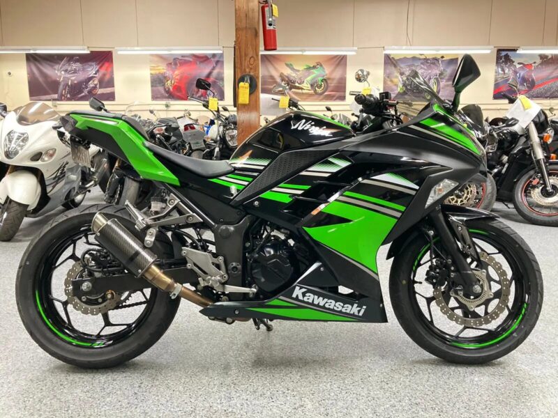 2017 Kawasaki Ninja 300 KRT EDITION ABS