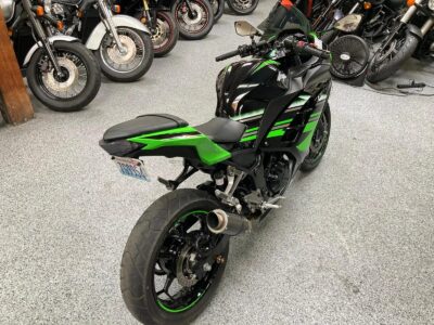 2017 Kawasaki Ninja 300 KRT EDITION ABS