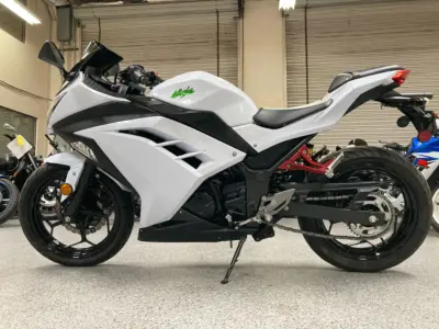 2015 Kawasaki Ninja 300 ABS