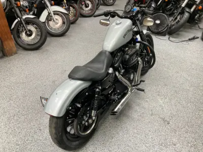 2015 Harley Davidson Sportster 883 Iron