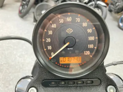 2015 Harley Davidson Sportster 883 Iron