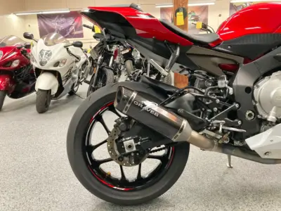 2015 Yamaha R1