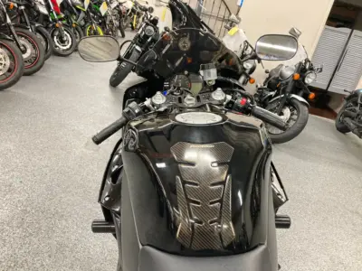 2012 Yamaha R1 RAVEN