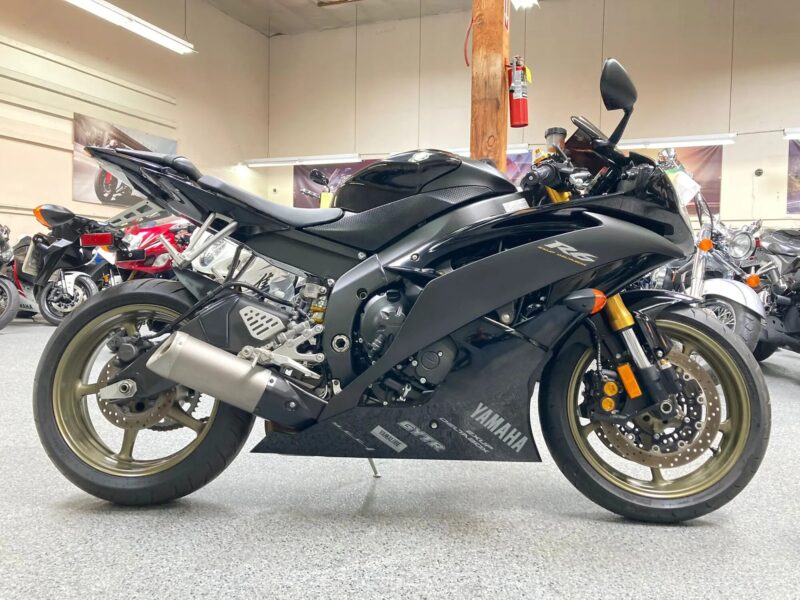 2008 Yamaha R6 Raven