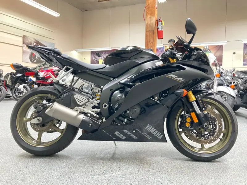 2008 Yamaha R6 Raven