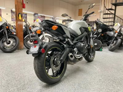 2017 Yamaha FZ09 FZ-09 ABS