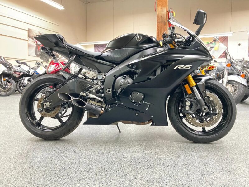 2017 Yamaha R6
