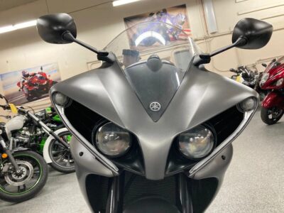 2013 Yamaha R1
