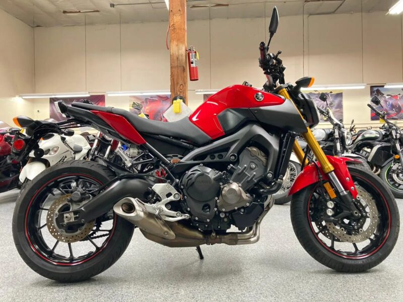 2014 Yamaha FZ09 FZ-09