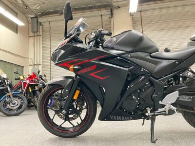 2017 Yamaha R3