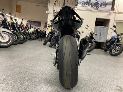 2016 Yamaha R1