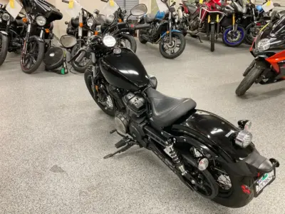 2018 Yamaha Bolt Raven