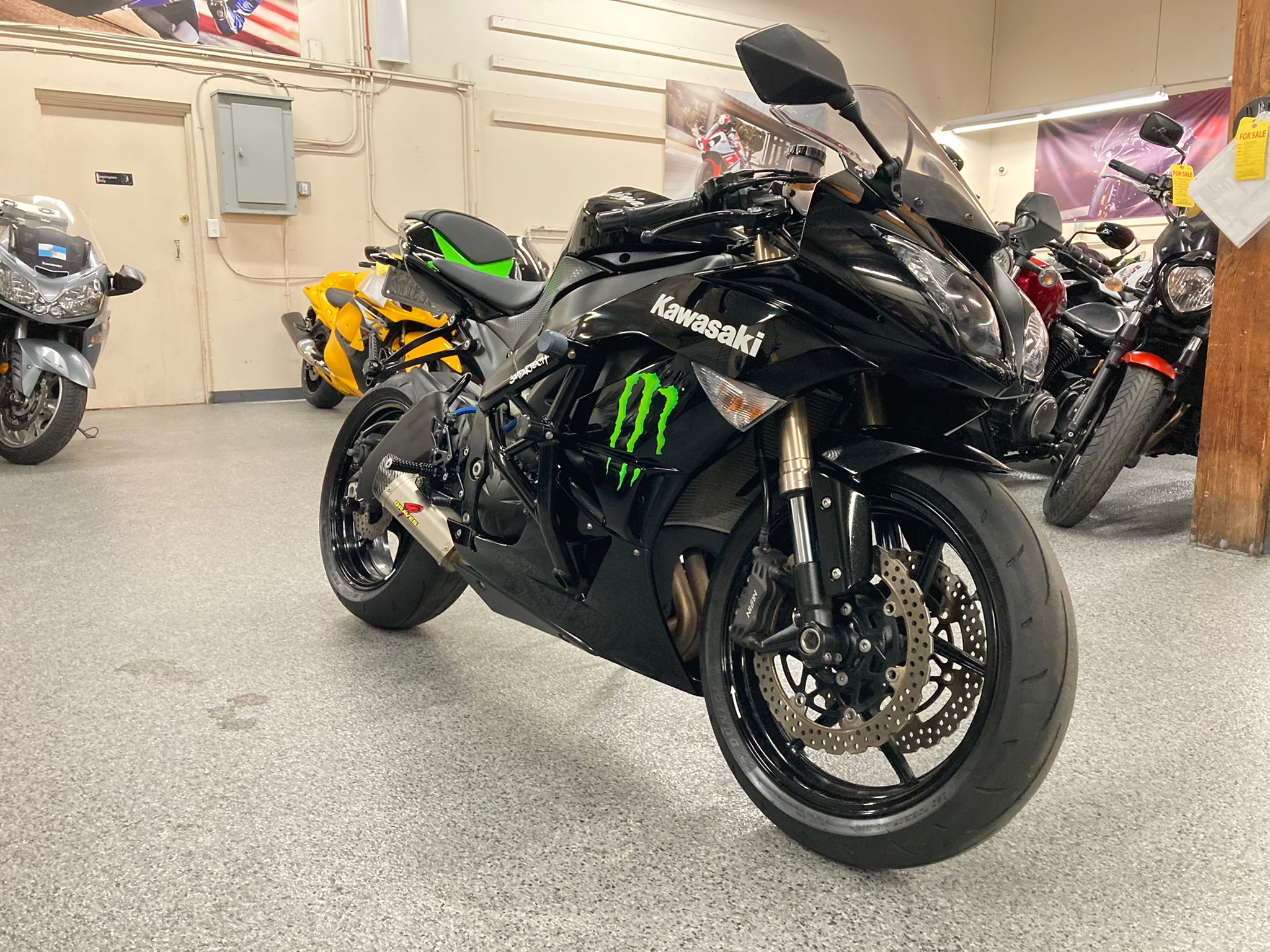 Buy 2009 Kawasaki Ninja ZX6R MONSTER EDITION - 15k Miles | AK MotorsAK ...