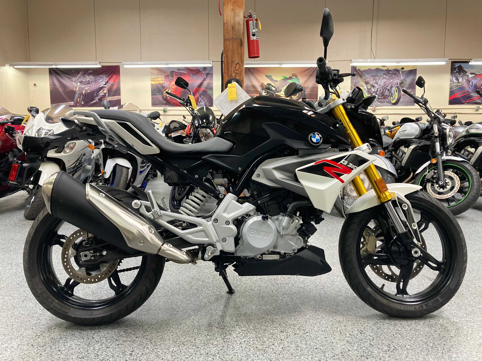 2018 BMW G310R 310 ABS - 400 Miles | AK Motors