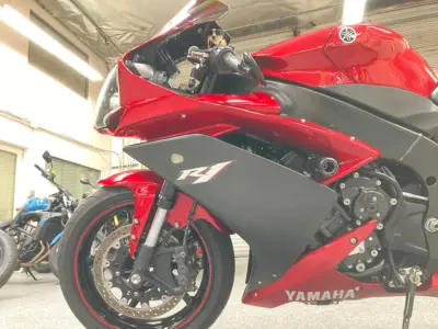 2007 Yamaha R1