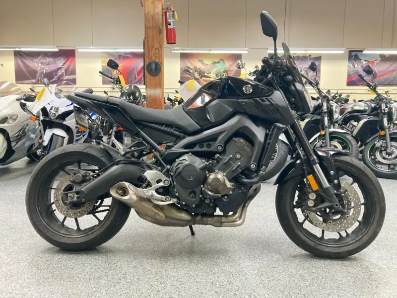2016 Yamaha FZ09 FZ-09
