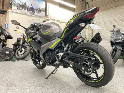 2021 Kawasaki Ninja 400 ABS