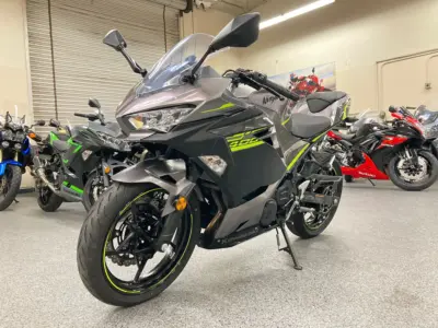 2021 Kawasaki Ninja 400 ABS