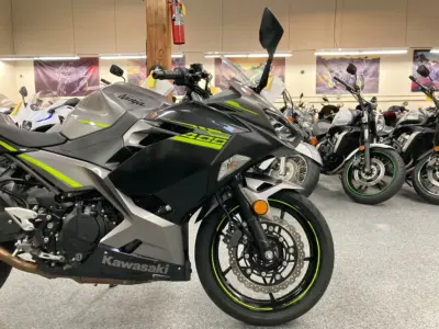 2021 Kawasaki Ninja 400 ABS