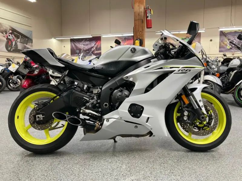 2017 Yamaha R6