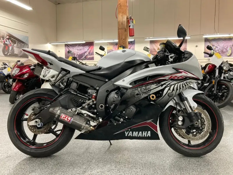 2012 Yamaha R6 RAVEN