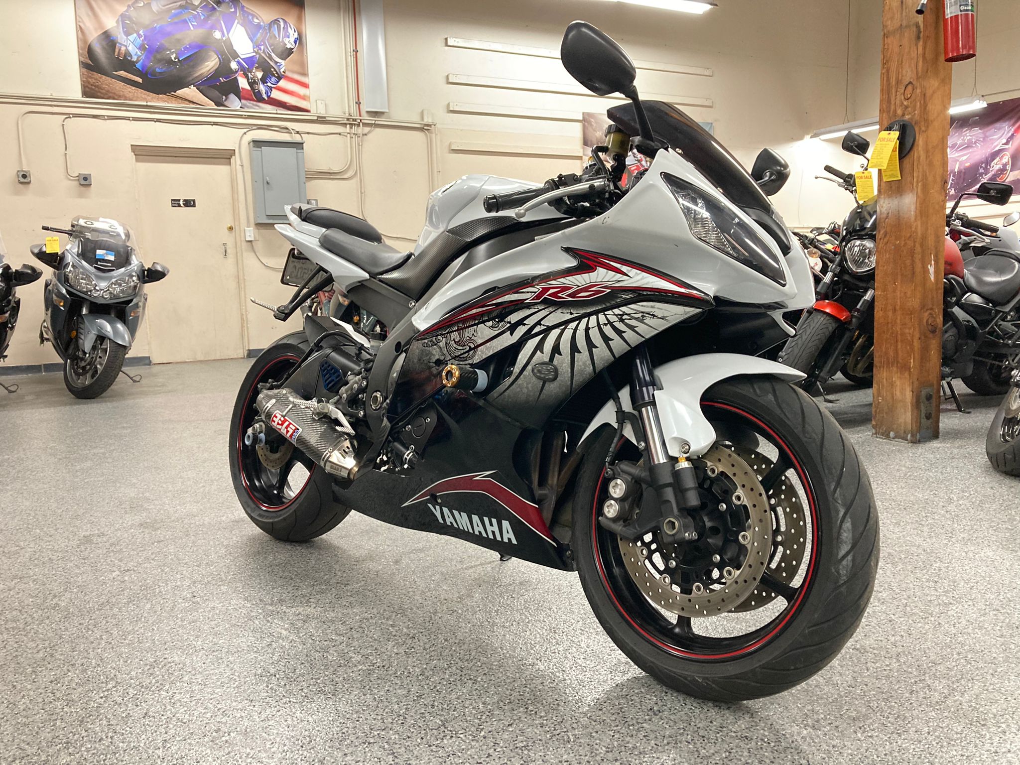 Buy 2012 Yamaha R6 RAVEN - 16000 Miles | AK Motors