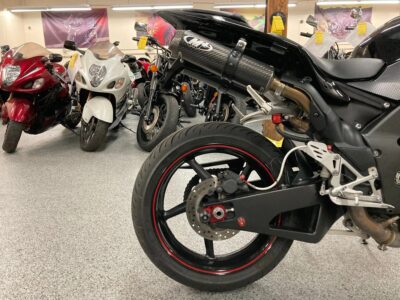 2009 Yamaha R1 Crossplane Raven