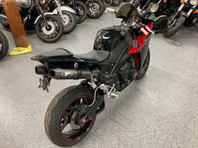 2009 Yamaha R1 Crossplane Raven